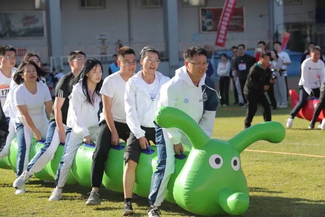 超燃超熱血！社科賽斯考研代表隊(duì)參加2023海淀街道首屆“同心杯”地區(qū)運(yùn)動會！